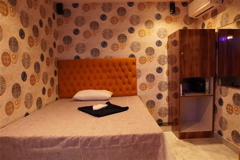 Galaxy Luxury Spa